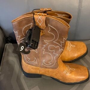 Wonder Nation Tan Cowboy Boots